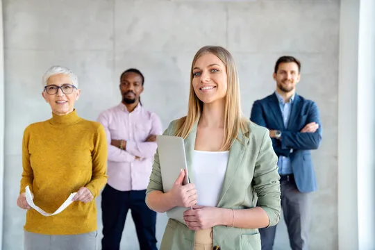 数据编辑团队形象展示